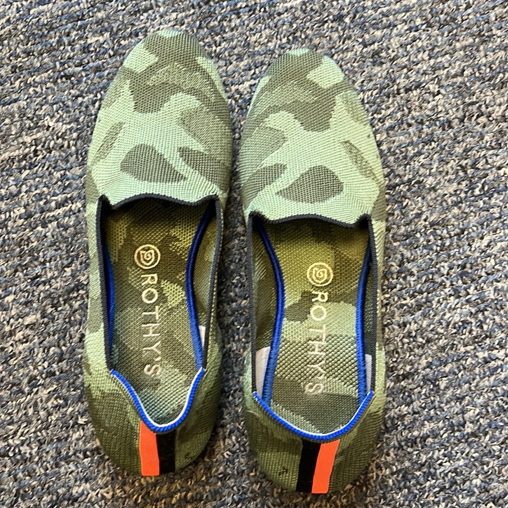 ROTHY'S Olive Camo Knit RETIRED Flats Round Toe Sz 9.5 Womens Shoes Loafers